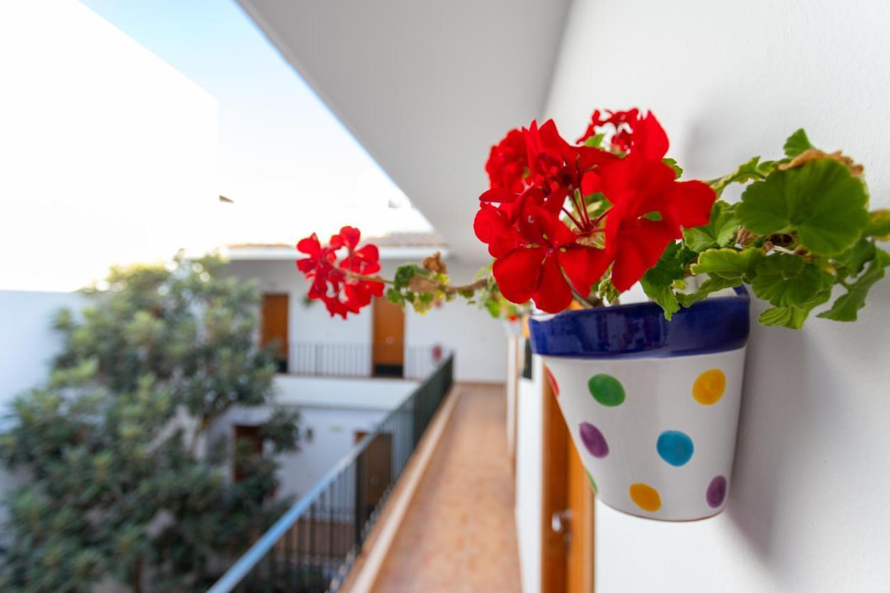 Hotel Oasis Atalaya Conil De La Frontera Exterior foto