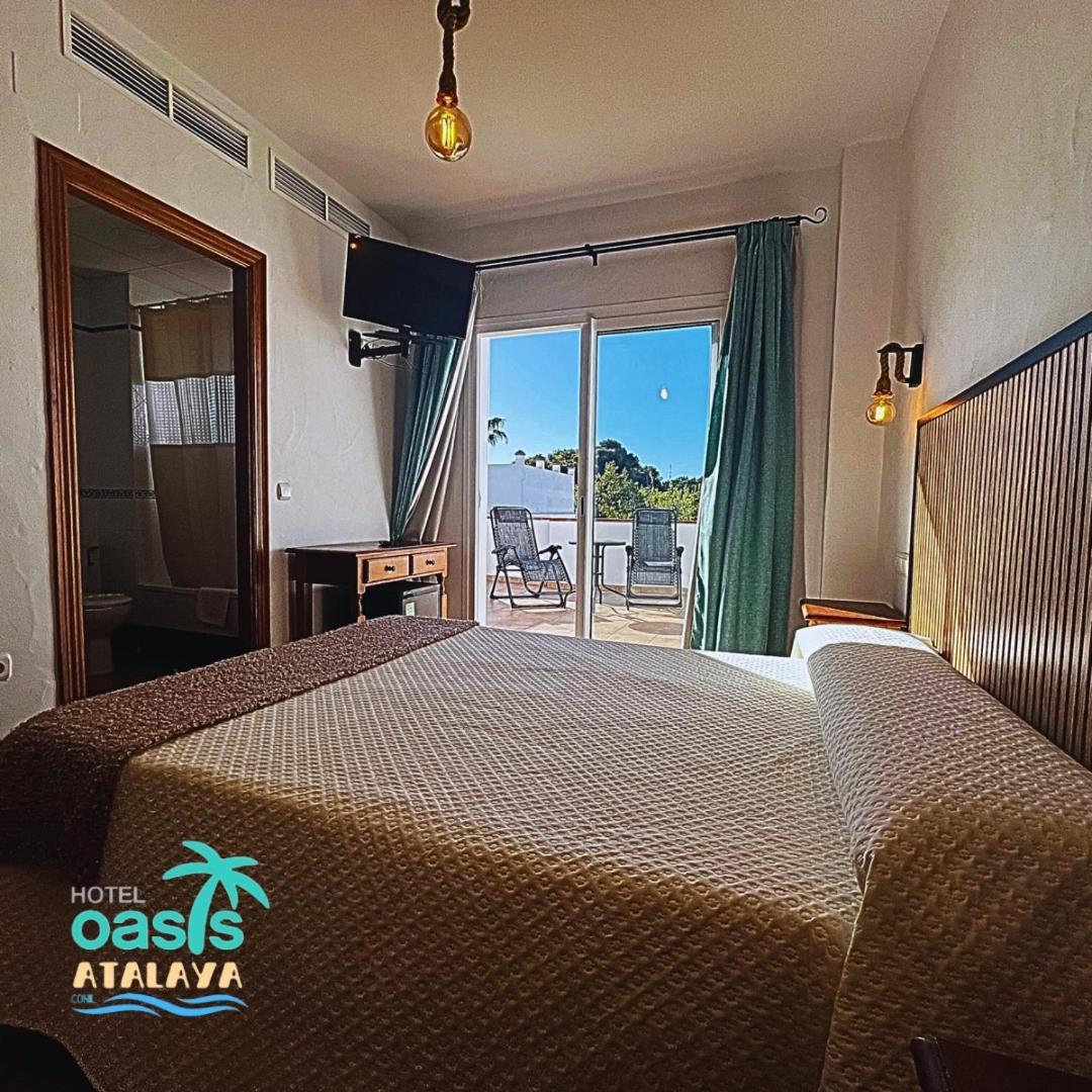 Hotel Oasis Atalaya Conil De La Frontera Exterior foto